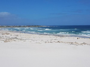 Betty's Bay Quaint Cottage